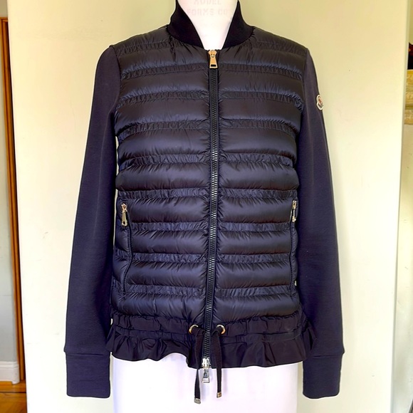 MONCLER Navy Down Bomber Zip-Up Jacket with Knit Sleeves Ruffle